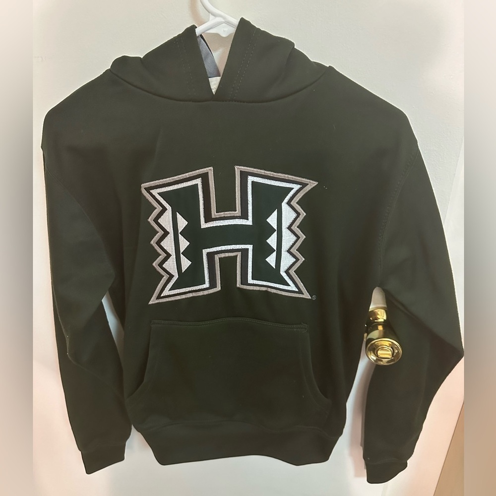 Hawaii University hoodie. Women’s size small